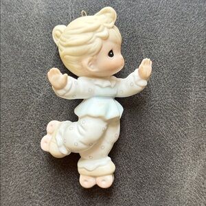 VINTAGE PRECIOUS MOMENTS glide through the holidays Ornament